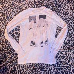 graphic long sleeve tee